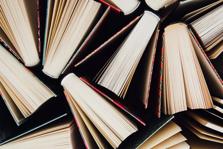 Warum Sichtbarkeit allein nicht verkauft: Der „Identitäts-Check“ für Ihr Buchmarketing